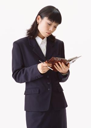 家族経営の企業も給与計算をプロに任せて